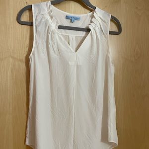 Antonio Melanie sleeveless cream blouse